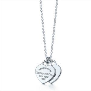 Tiffany& CO. Mini double heart pendant 16”